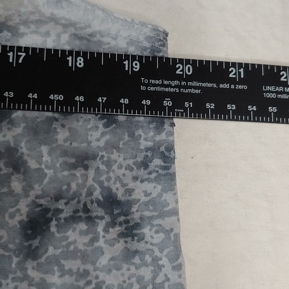 Rock & Republic B&W Feather Design Bling Tank - Beautiful! Large - Picture 6 of 7